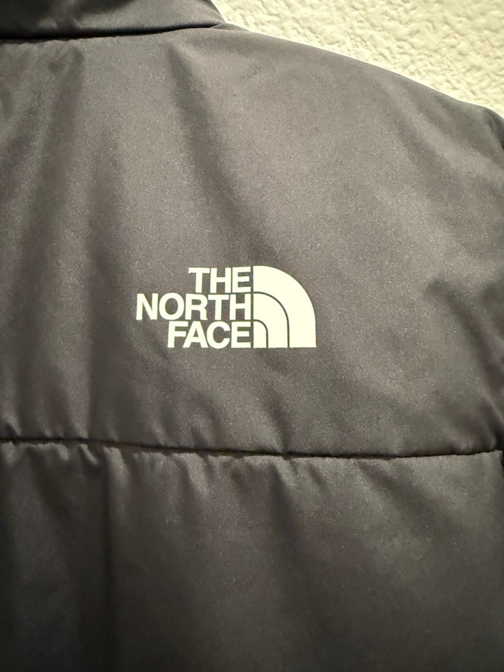 The North Face Reversible Kids Black Quilted Puffer Jacket - Picture 7 of 13